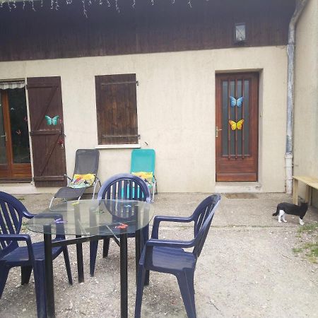 Maison Du Bonheur Mont-sous-Vaudrey Luaran gambar